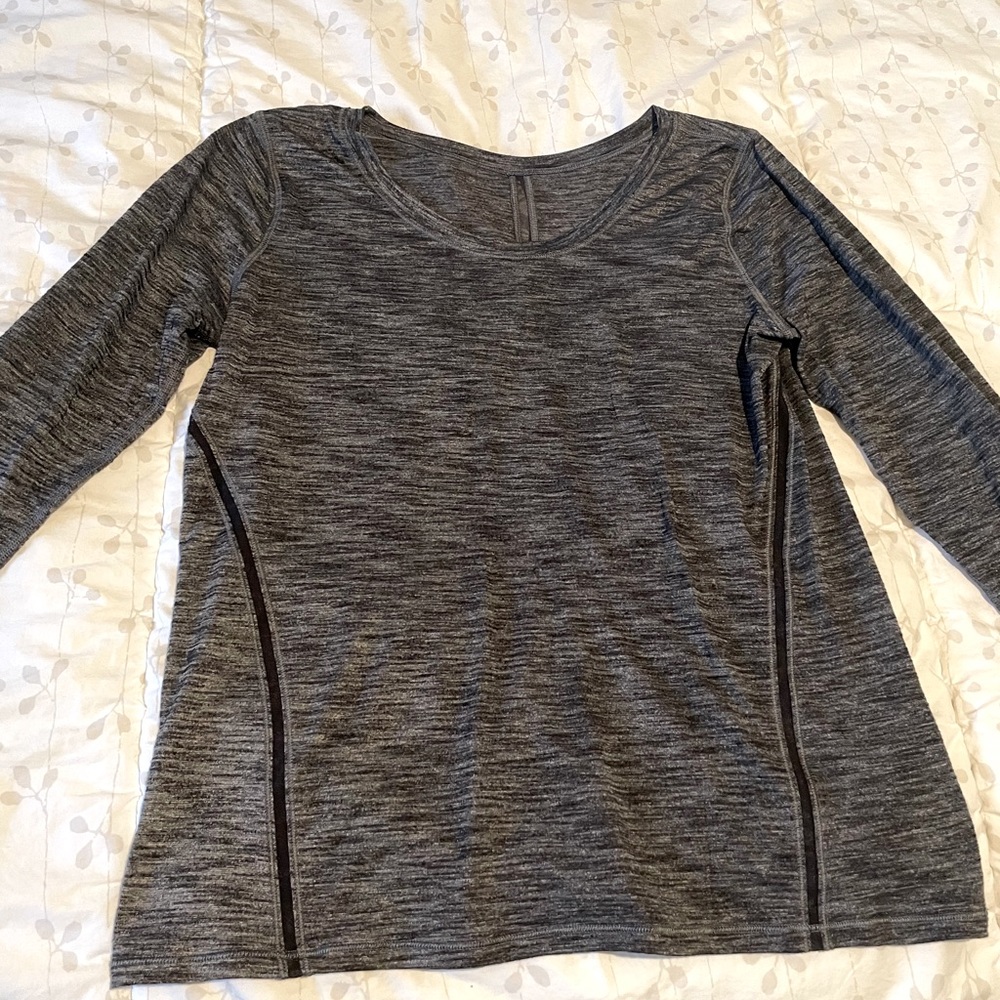 Lululemon Lounge Tee with Mesh (size 6)